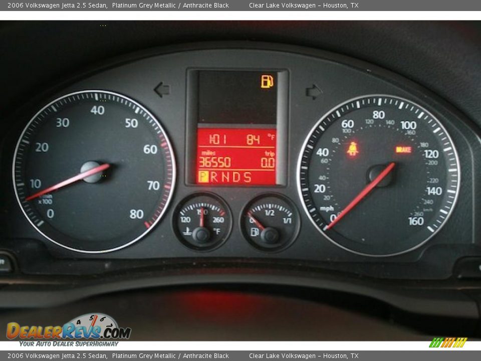 2006 Volkswagen Jetta 2.5 Sedan Platinum Grey Metallic / Anthracite Black Photo #33