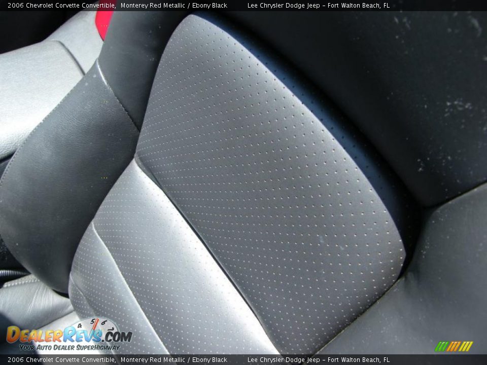 2006 Chevrolet Corvette Convertible Monterey Red Metallic / Ebony Black Photo #15