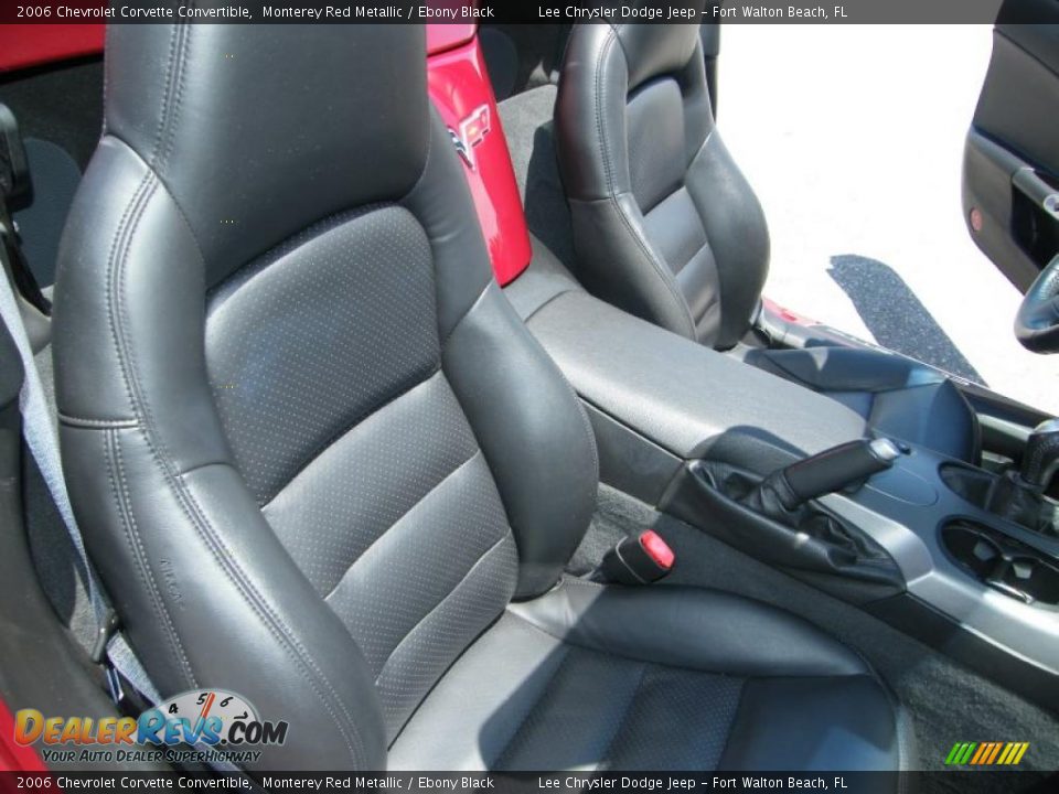 2006 Chevrolet Corvette Convertible Monterey Red Metallic / Ebony Black Photo #22