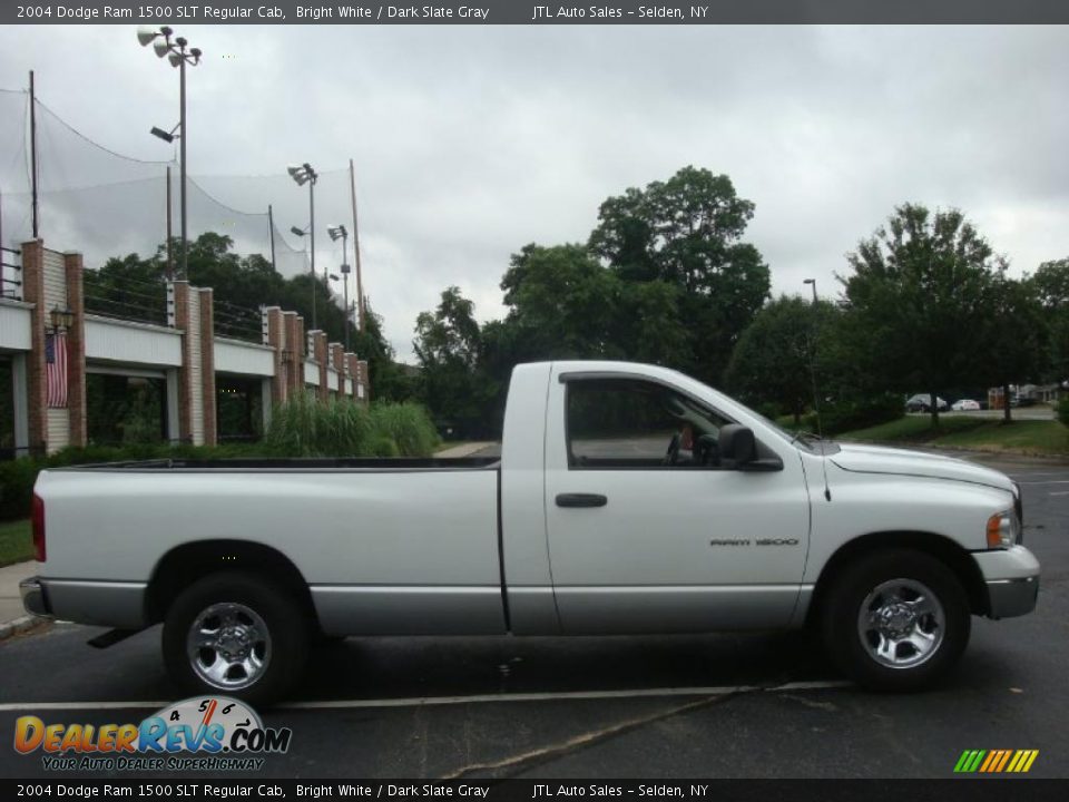 2004 Dodge Ram 1500 SLT Regular Cab Bright White / Dark Slate Gray Photo #7