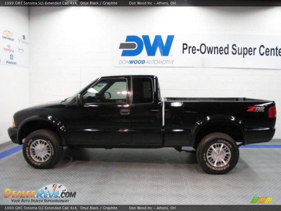 1999 GMC Sonoma SLS Extended Cab 4x4 Onyx Black / Graphite Photo #5