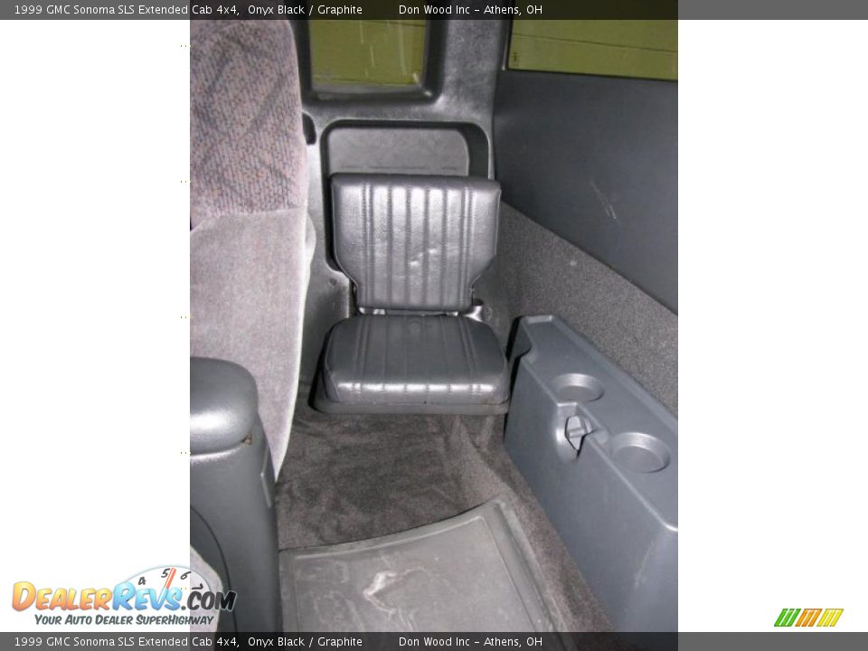 1999 GMC Sonoma SLS Extended Cab 4x4 Onyx Black / Graphite Photo #12