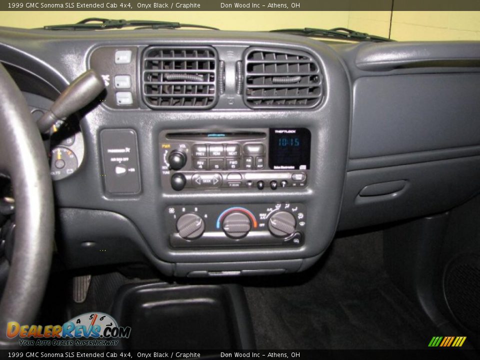 1999 GMC Sonoma SLS Extended Cab 4x4 Onyx Black / Graphite Photo #14