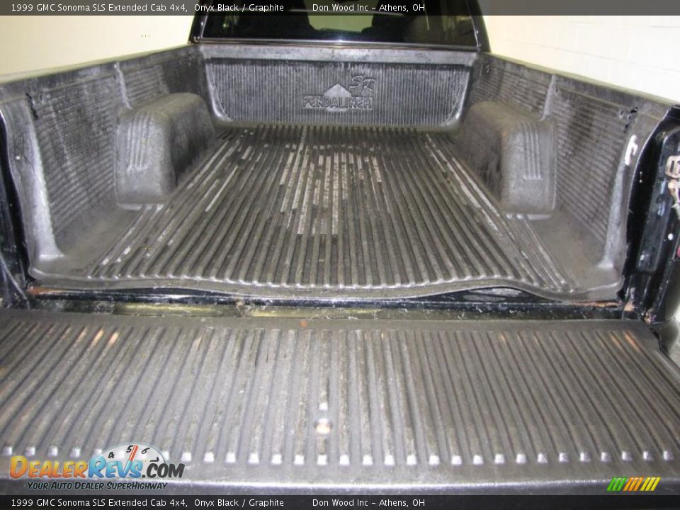 1999 GMC Sonoma SLS Extended Cab 4x4 Onyx Black / Graphite Photo #19