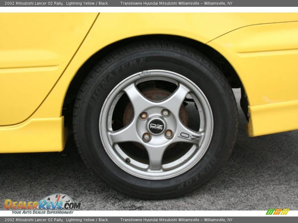 2002 Mitsubishi Lancer OZ Rally Lightning Yellow / Black Photo #11