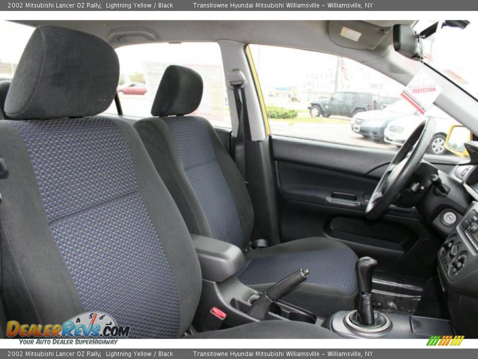 2002 Mitsubishi Lancer OZ Rally Lightning Yellow / Black Photo #14