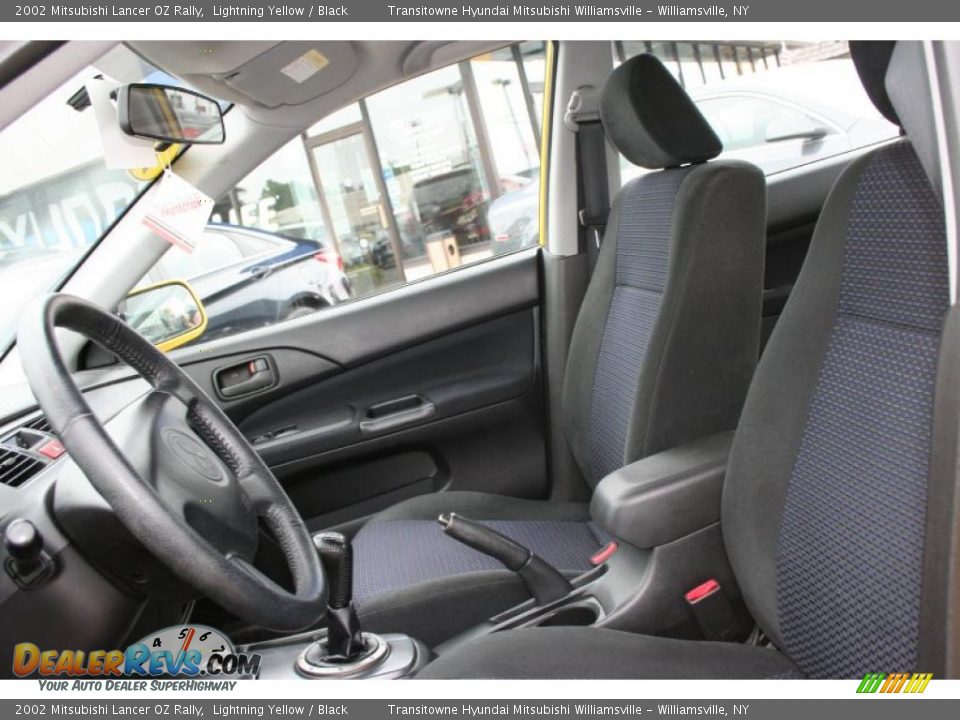 2002 Mitsubishi Lancer OZ Rally Lightning Yellow / Black Photo #17