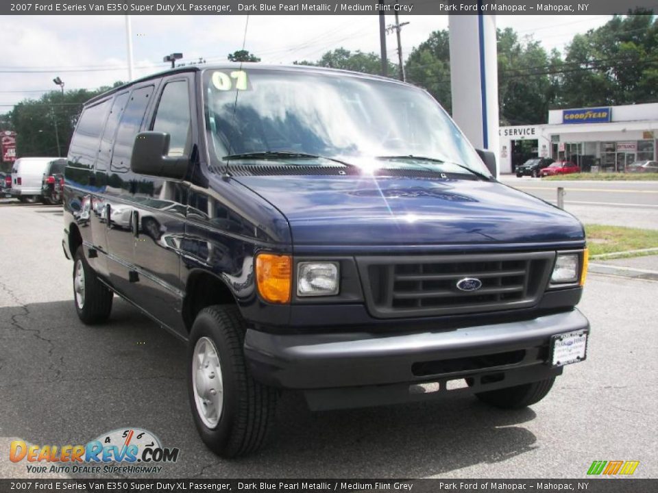 2007 Ford E Series Van E350 Super Duty XL Passenger Dark Blue Pearl Metallic / Medium Flint Grey Photo #2