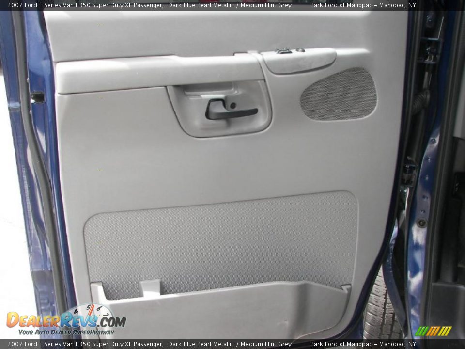 2007 Ford E Series Van E350 Super Duty XL Passenger Dark Blue Pearl Metallic / Medium Flint Grey Photo #5
