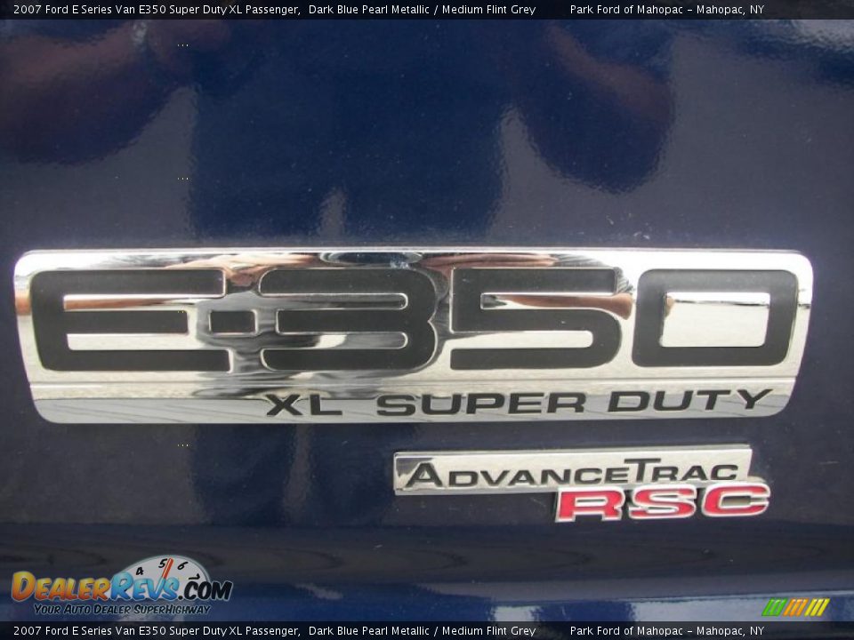 2007 Ford E Series Van E350 Super Duty XL Passenger Dark Blue Pearl Metallic / Medium Flint Grey Photo #12