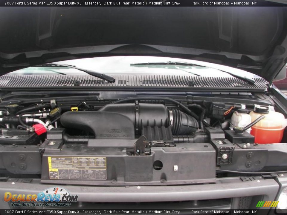 2007 Ford E Series Van E350 Super Duty XL Passenger Dark Blue Pearl Metallic / Medium Flint Grey Photo #13