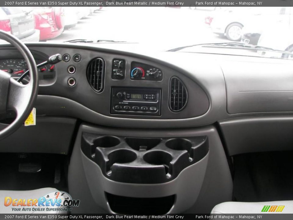 2007 Ford E Series Van E350 Super Duty XL Passenger Dark Blue Pearl Metallic / Medium Flint Grey Photo #19