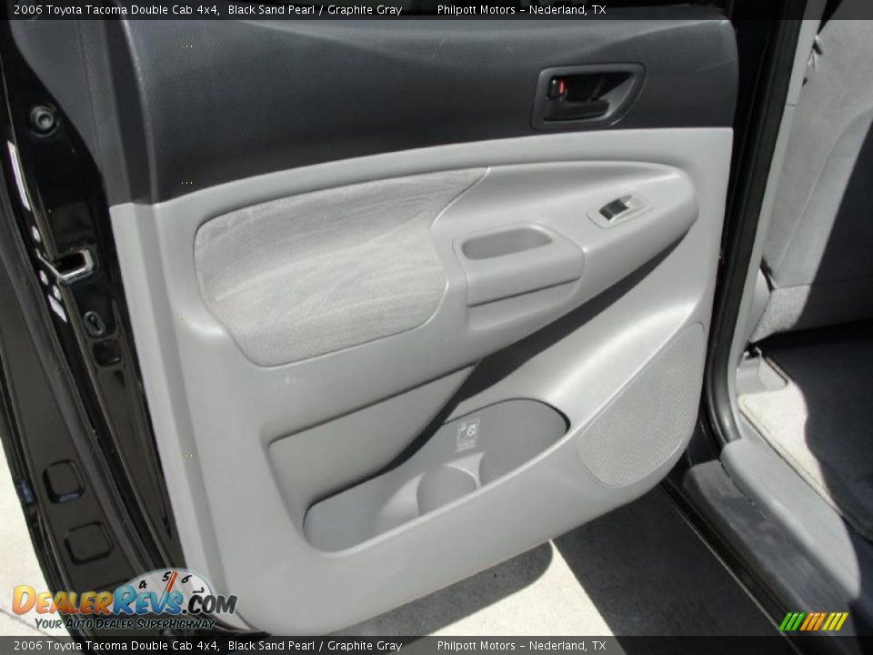 2006 Toyota Tacoma Double Cab 4x4 Black Sand Pearl / Graphite Gray Photo #29