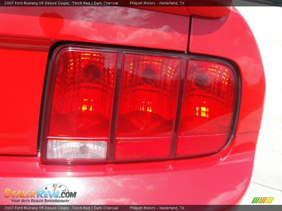 2007 Ford Mustang V6 Deluxe Coupe Torch Red / Dark Charcoal Photo #18