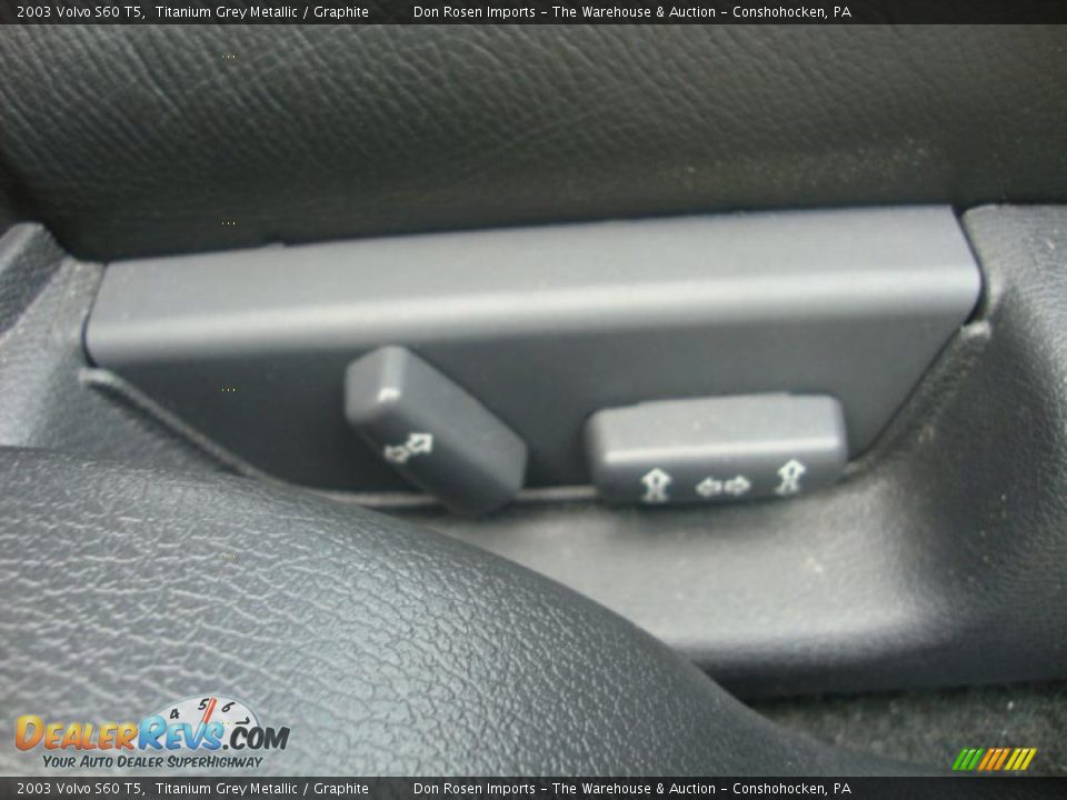 2003 Volvo S60 T5 Titanium Grey Metallic / Graphite Photo #22