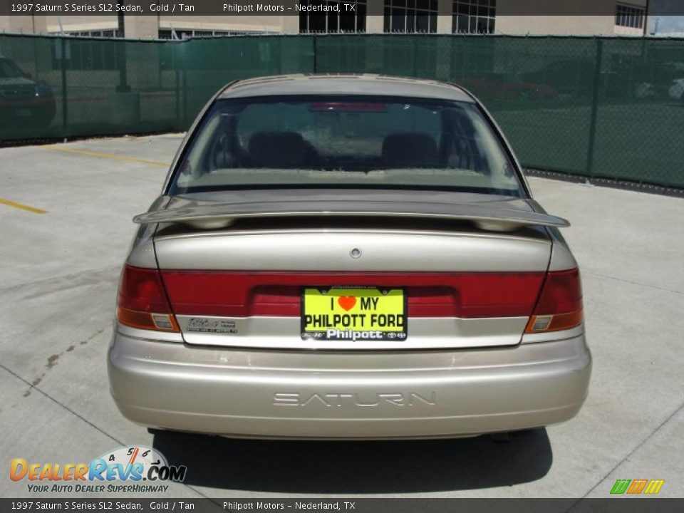 1997 Saturn S Series SL2 Sedan Gold / Tan Photo #4