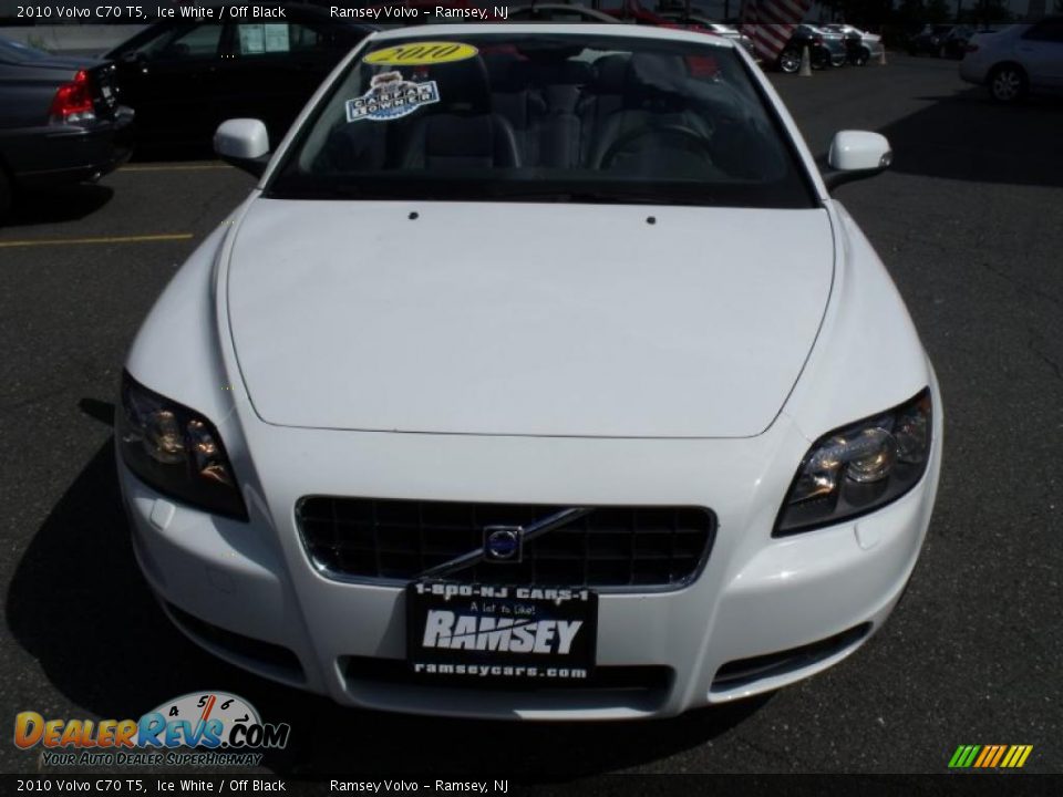 2010 Volvo C70 T5 Ice White / Off Black Photo #8