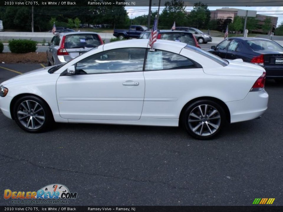 2010 Volvo C70 T5 Ice White / Off Black Photo #14