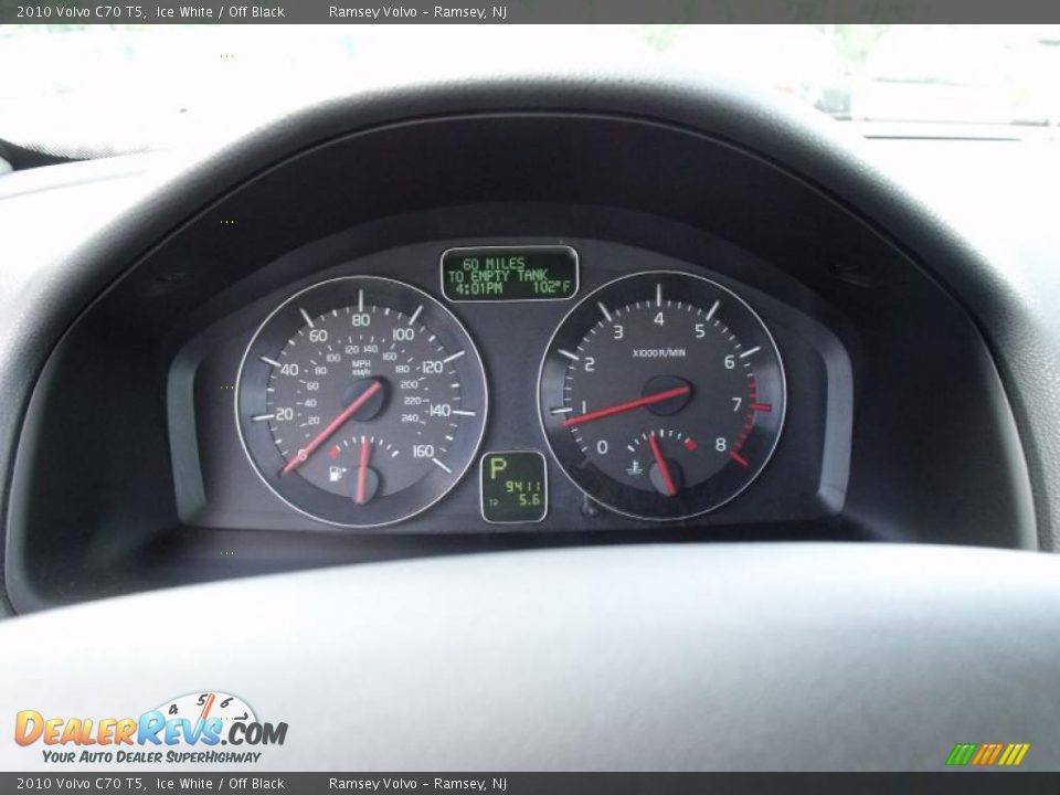 2010 Volvo C70 T5 Ice White / Off Black Photo #17