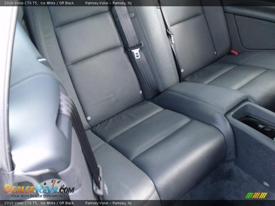 2010 Volvo C70 T5 Ice White / Off Black Photo #19