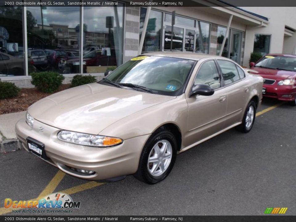 2003 Oldsmobile Alero GL Sedan Sandstone Metallic / Neutral Photo #1