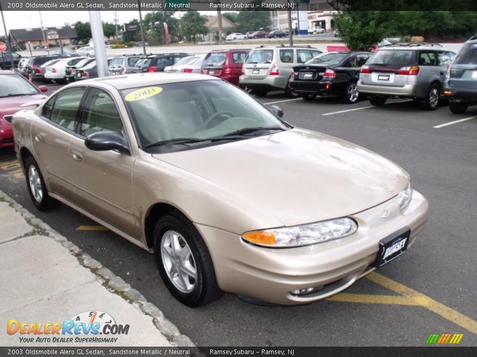 2003 Oldsmobile Alero GL Sedan Sandstone Metallic / Neutral Photo #6