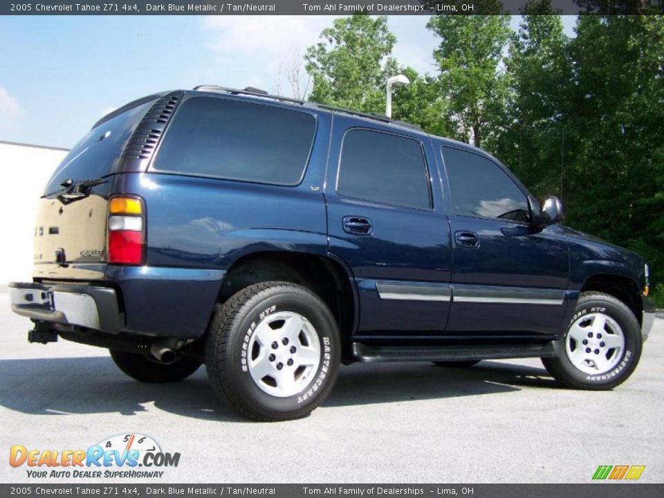 2005 Chevrolet Tahoe Z71 4x4 Dark Blue Metallic / Tan/Neutral Photo #7