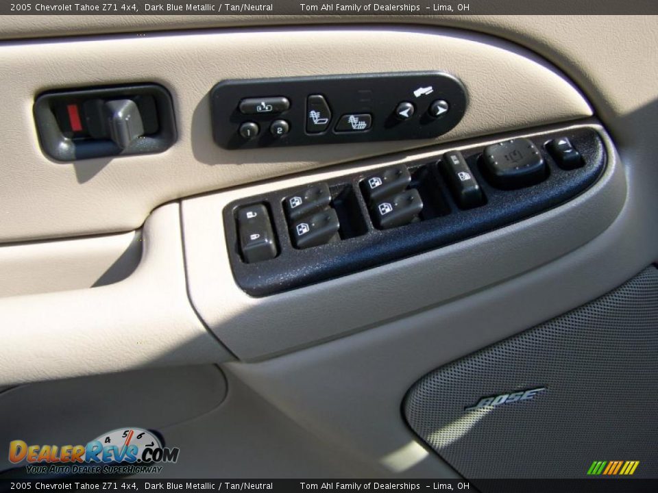 2005 Chevrolet Tahoe Z71 4x4 Dark Blue Metallic / Tan/Neutral Photo #12