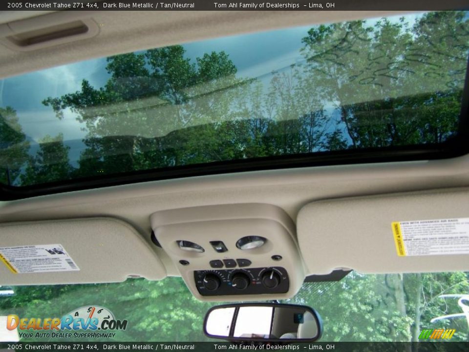 2005 Chevrolet Tahoe Z71 4x4 Dark Blue Metallic / Tan/Neutral Photo #19