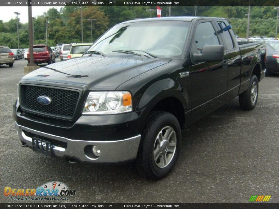 2006 Ford F150 XLT SuperCab 4x4 Black / Medium/Dark Flint Photo #3