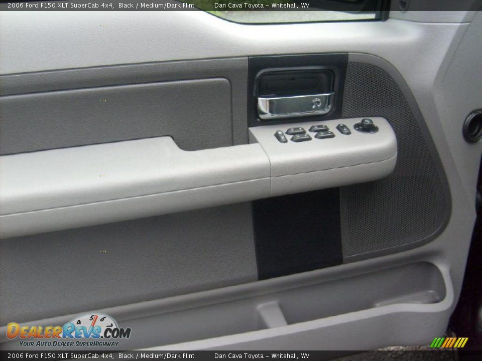 2006 Ford F150 XLT SuperCab 4x4 Black / Medium/Dark Flint Photo #13