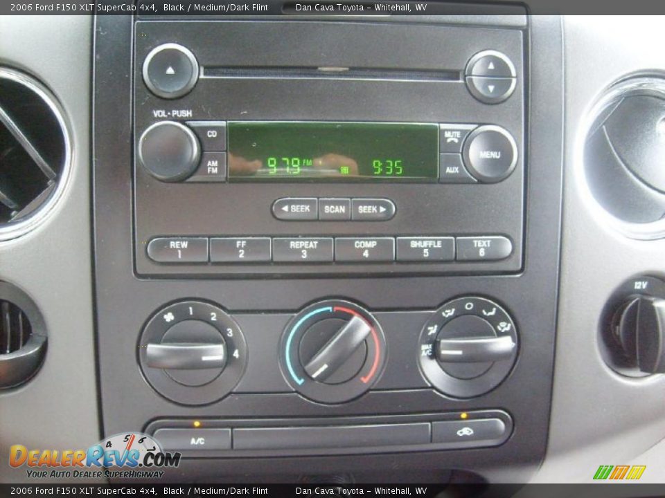2006 Ford F150 XLT SuperCab 4x4 Black / Medium/Dark Flint Photo #14