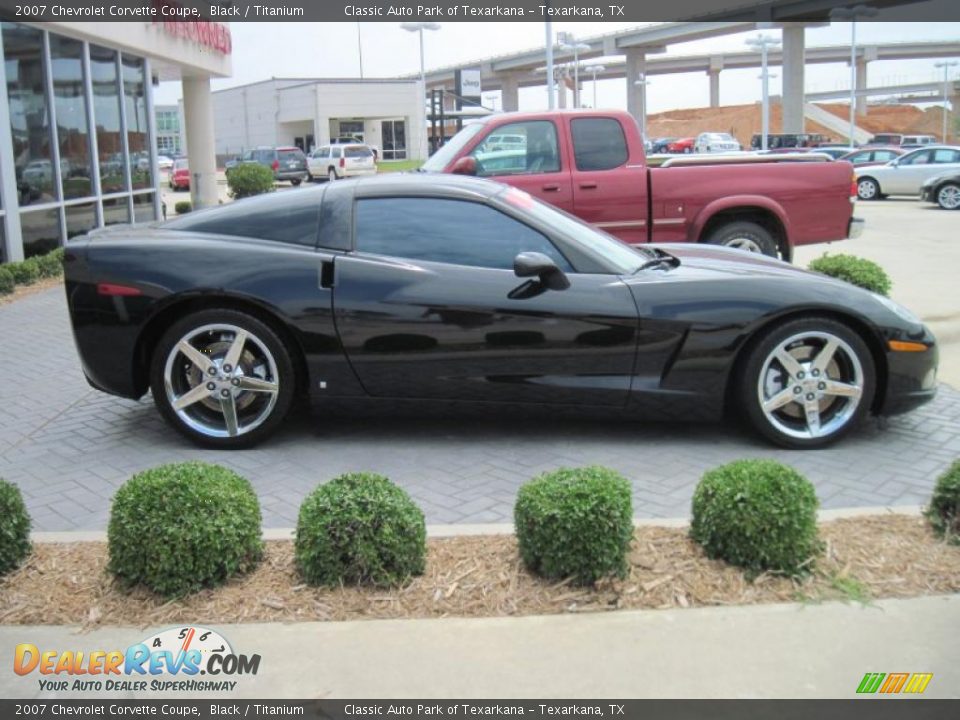 2007 Chevrolet Corvette Coupe Black / Titanium Photo #4