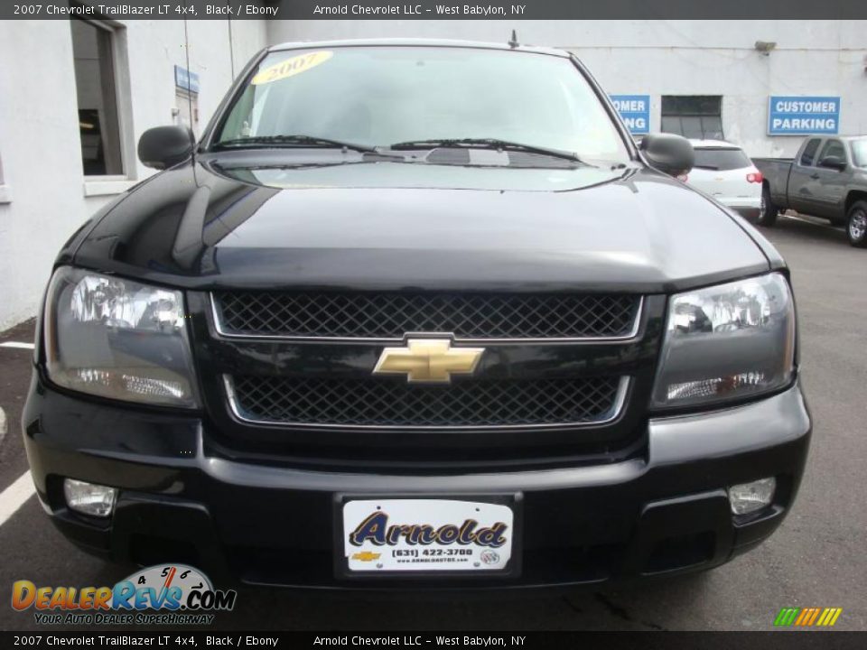 2007 Chevrolet TrailBlazer LT 4x4 Black / Ebony Photo #2