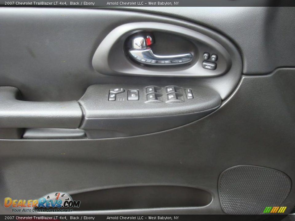 2007 Chevrolet TrailBlazer LT 4x4 Black / Ebony Photo #9