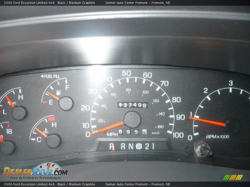 2000 Ford Excursion Limited 4x4 Black / Medium Graphite Photo #25