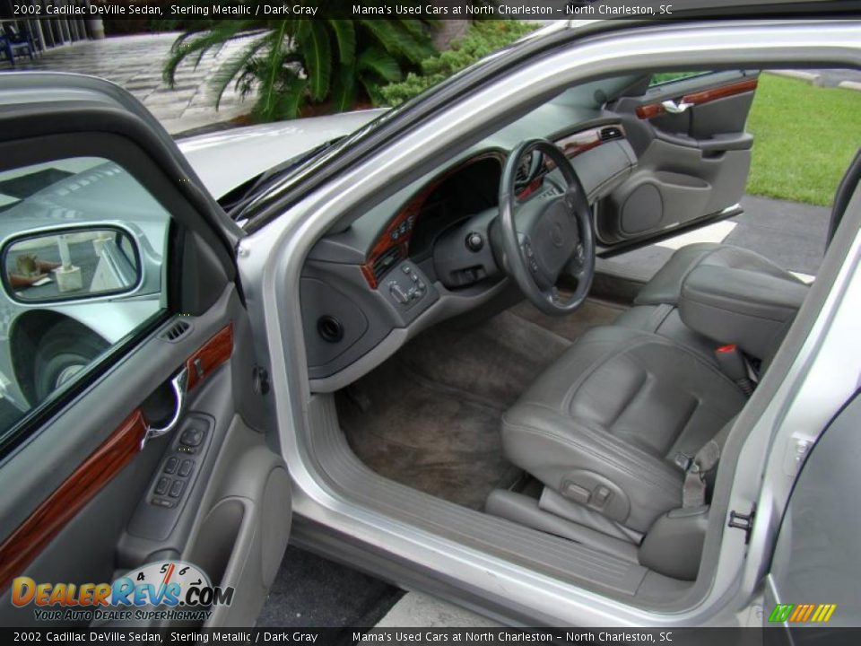 2002 Cadillac DeVille Sedan Sterling Metallic / Dark Gray Photo #10