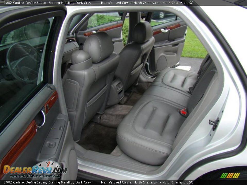 2002 Cadillac DeVille Sedan Sterling Metallic / Dark Gray Photo #14