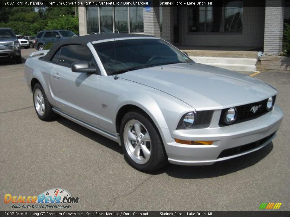 2007 Ford Mustang GT Premium Convertible Satin Silver Metallic / Dark Charcoal Photo #10