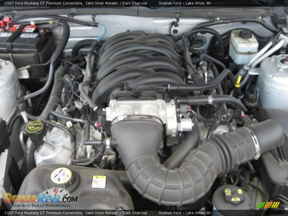 2007 Ford Mustang GT Premium Convertible Satin Silver Metallic / Dark Charcoal Photo #29