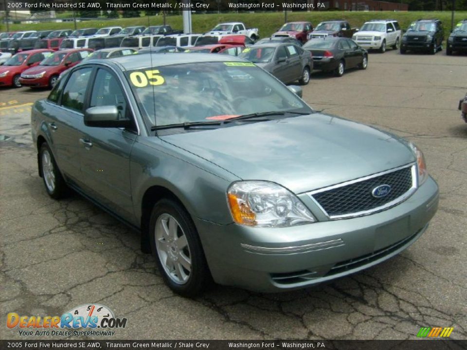 2005 Ford Five Hundred SE AWD Titanium Green Metallic / Shale Grey Photo #5