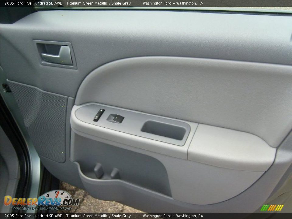 2005 Ford Five Hundred SE AWD Titanium Green Metallic / Shale Grey Photo #17