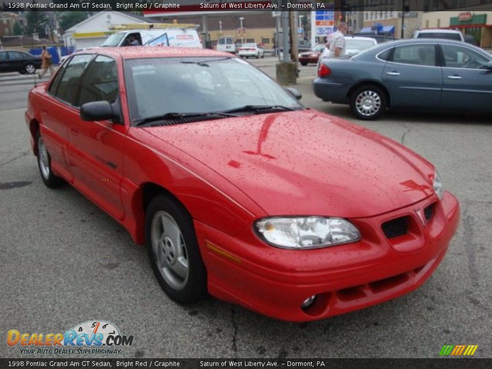 1998 Pontiac Grand Am GT Sedan Bright Red / Graphite Photo #5