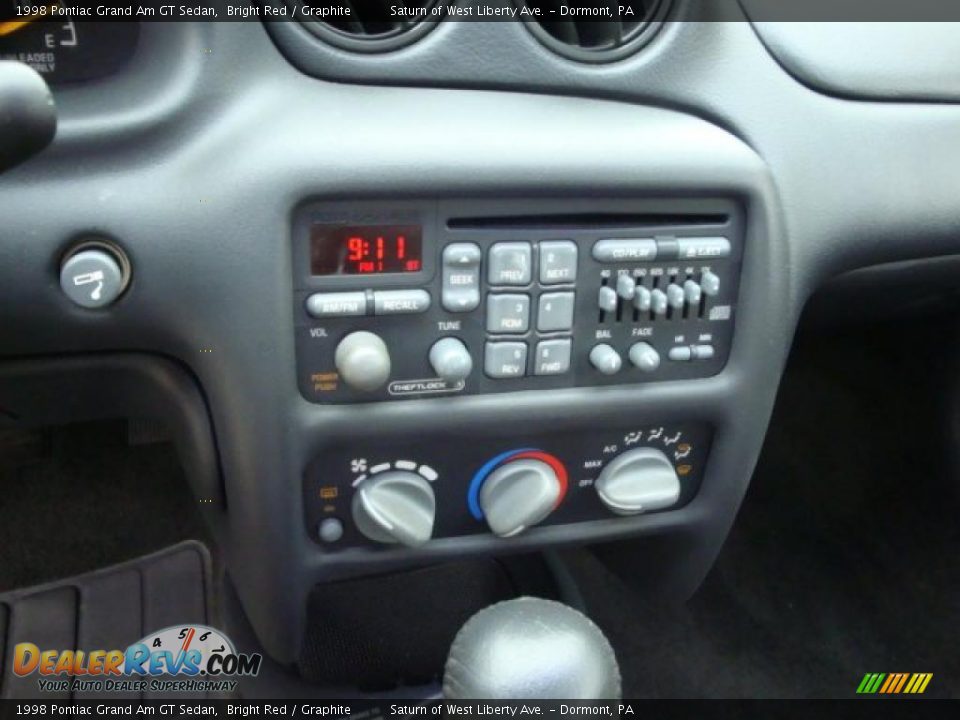 1998 Pontiac Grand Am GT Sedan Bright Red / Graphite Photo #13