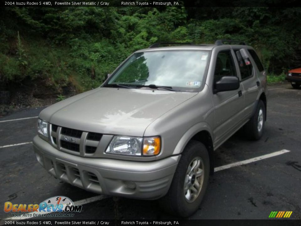 2004 Isuzu Rodeo S 4WD Powellite Silver Metallic / Gray Photo #11