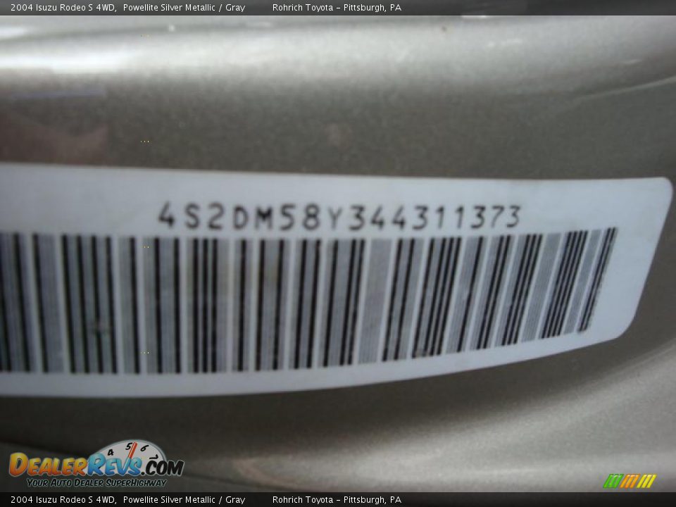 2004 Isuzu Rodeo S 4WD Powellite Silver Metallic / Gray Photo #19