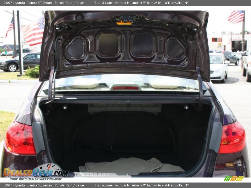 2007 Hyundai Elantra SE Sedan Purple Rain / Beige Photo #9
