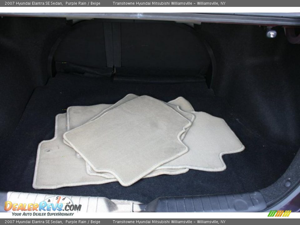 2007 Hyundai Elantra SE Sedan Purple Rain / Beige Photo #10