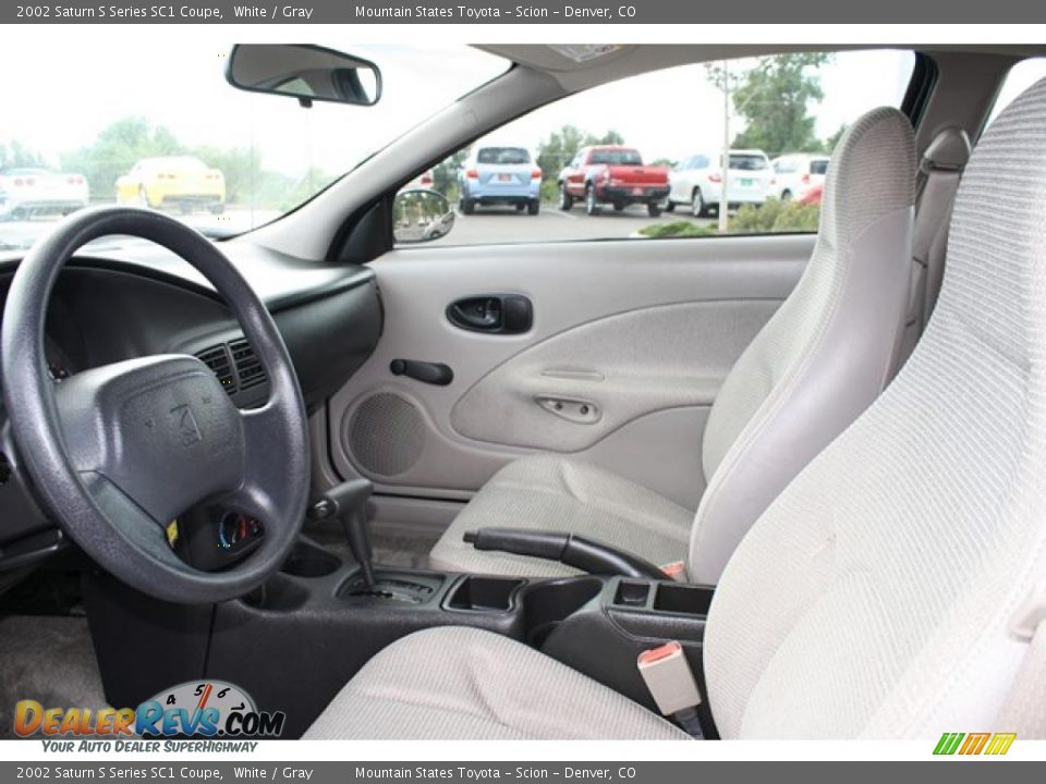 2002 Saturn S Series SC1 Coupe White / Gray Photo #9