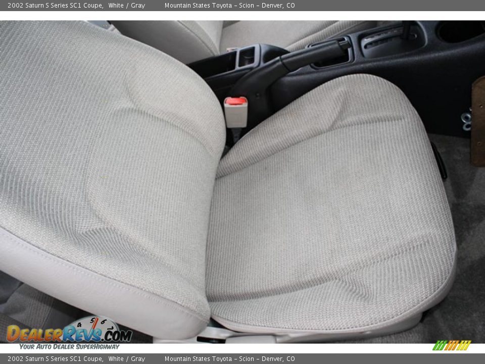 2002 Saturn S Series SC1 Coupe White / Gray Photo #12